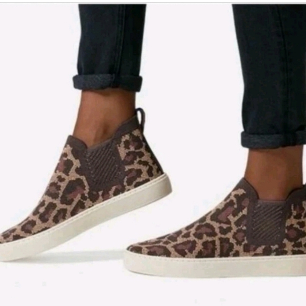 Rothy's Leopard Print Ankle Booties Slip Ons Size 10 Rare Comfort Streetwear